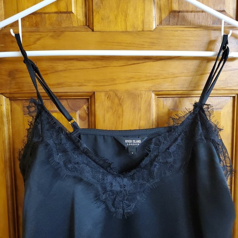 River Island Size 2 Camisole Top Women Black Lace Trim Satin Cami Tank Eyelash